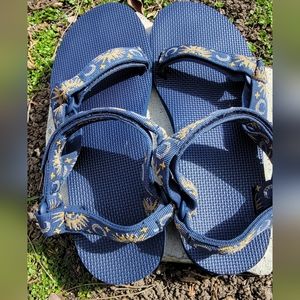Teva moon and stars sandals